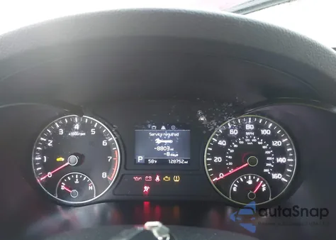 2019 Kia Optima S from USA, damaged, VIN 5XXGT4L35KG286318